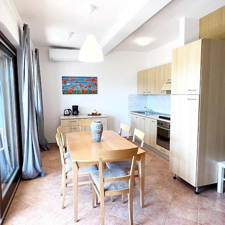 Villa Ortensie Apartments Funtana Buitenkant foto