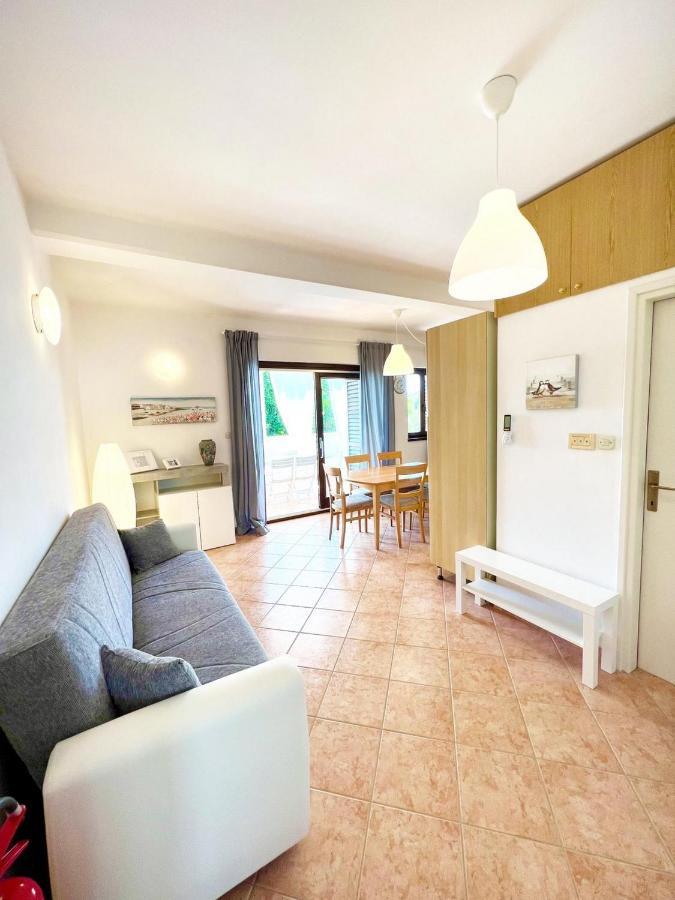 Villa Ortensie Apartments Funtana Buitenkant foto
