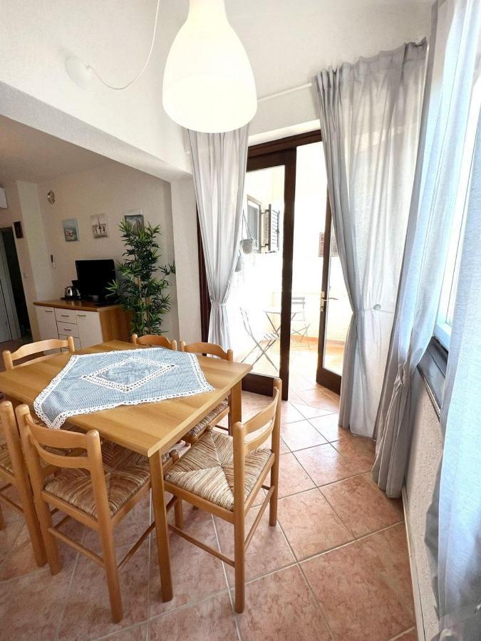 Villa Ortensie Apartments Funtana Buitenkant foto