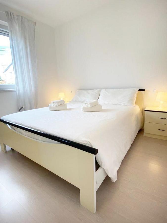 Villa Ortensie Apartments Funtana Buitenkant foto