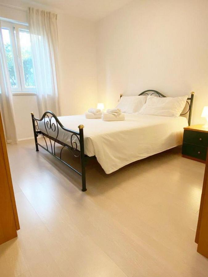 Villa Ortensie Apartments Funtana Buitenkant foto